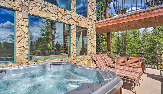 26-0111 Fairplay Home w/Hot Tub & Mountain Views!
