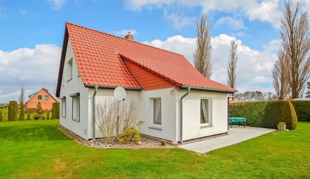 3 bedroom awesome home in Lüßvitz
