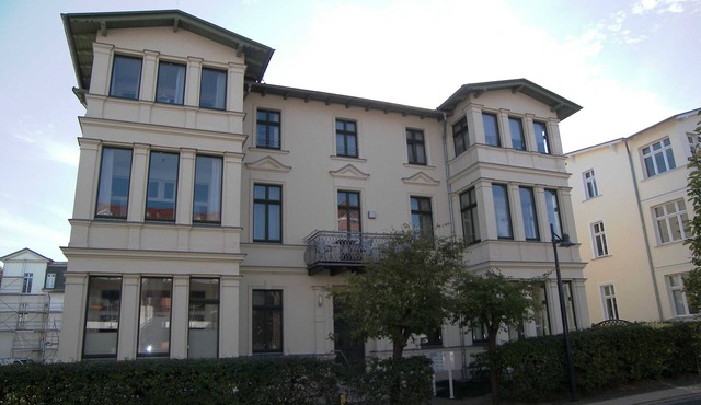 3-room apartment on the first OG. - Then, Villa "Goodewind" app. 5