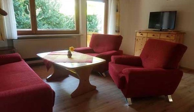 3-room vacation apartment at Baindtlehof, shower/toilet, 63 square meters, upper floor - Miller's Organic Farm