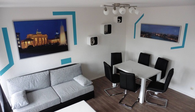 3 rooms, up to 7 persons, luxuriously furnished, "Magnolia"