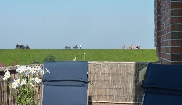 4* "FeWo Meeresblick am Sandstrand"-2 bedrooms- balcony-2nd floor-50 meters to the beach