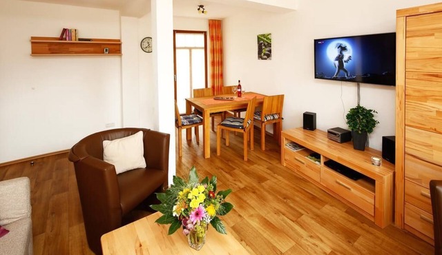 4 Sterne Ferienwohnung Morgensonne am Kurpark, Parkplatz, Wlan, 2 Schlafzimmer