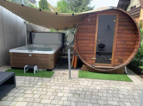 4 * Wohnung SPA Whirlpool & Sauna in Seenähe
