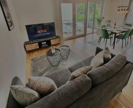 4-Zimmer-Apartment - Messe - Airport - Tiefgarage - 3-Schlafzimmer - Küche