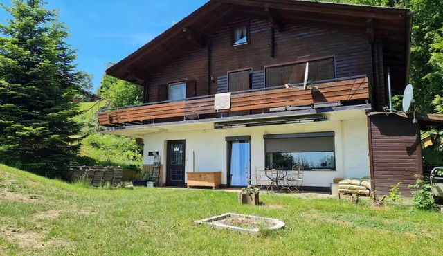 42a.vacation in Bavaria near Pullmancity. Nature with garden. Summer winter vacation