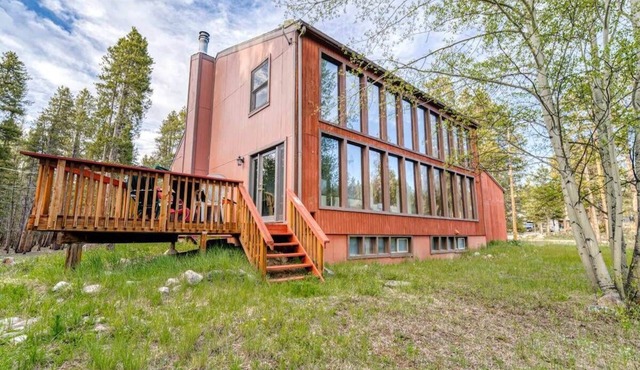 4BR Forest Oasis - Outdoor Grill & Ping Pong Table