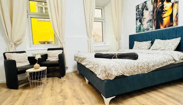 5BR Apartment Near Matzleinsdorfer
