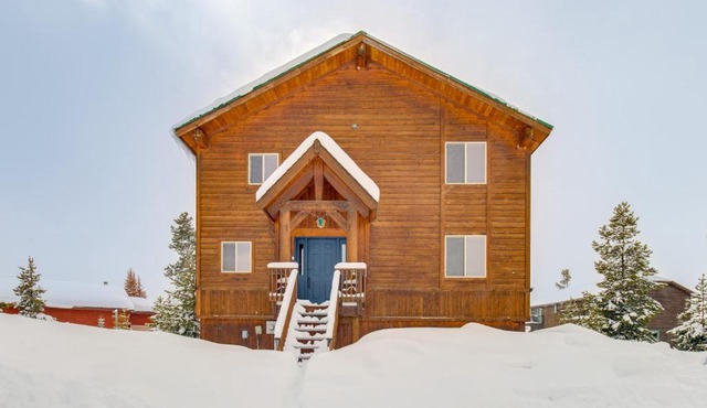 6 Mi to Winter Park Resort: Spacious Family Cabin