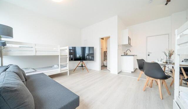 7 Modern city studio for 7 Bogenhausen near Messe Munich