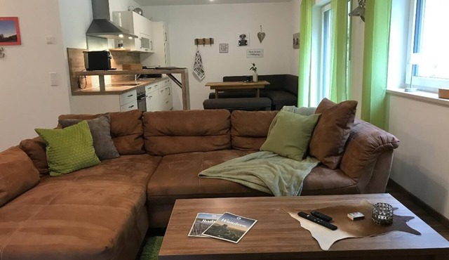 80qm großes, modern eingerichtetes 3-Zimmer Appartement mit Terrasse