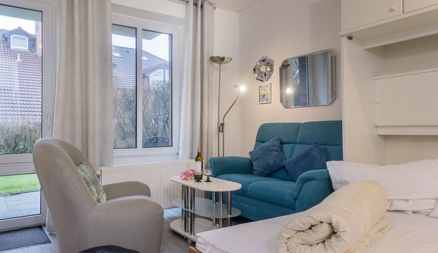 A cozy berth close to the beach: The lovingly furnished vacation apartment offers a