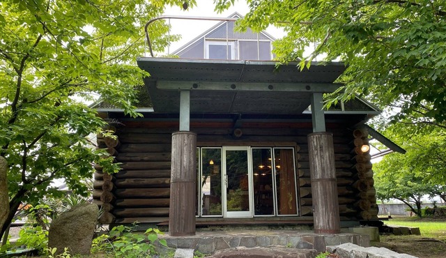 A log house that can be reserved for one building/Sakaide Kagawa