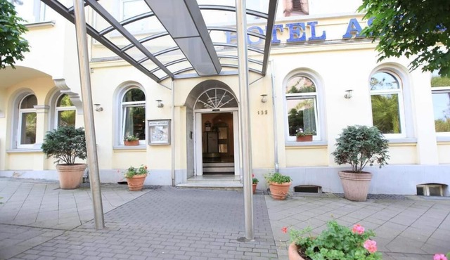 Adesso Hotel