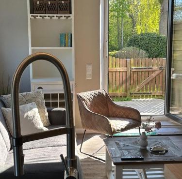 Alte Schule in Vitzdorf im Hamptons-Stil mit großer Terrasse und Strandkorb!