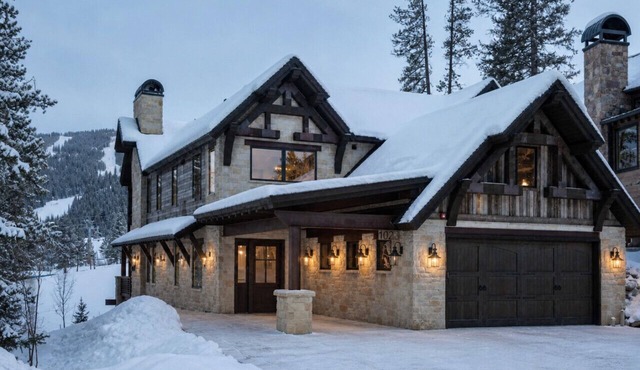Altitude Adjustment | Luxury at Copper | 7BR Sleeps 26 | Hot Tub & Theater
