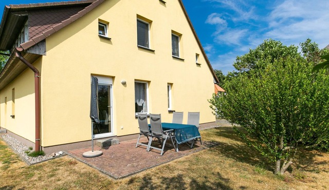 Am Strom by Interhome