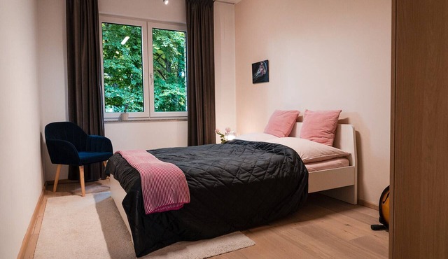Anubis relaxed&stay! Stylish short-term accommodation in leafy Hamburg-Niendorf