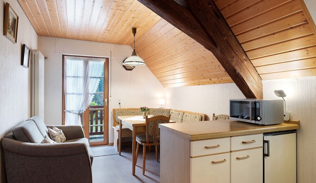 Apartment 'Talblick' with Shared Garden, Balcony and Wi-Fi