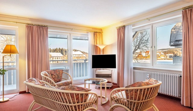 Apartment '4' with Balcony and Wi-Fi