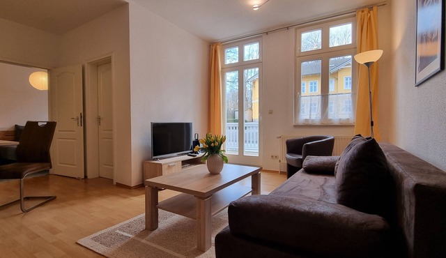Apartment 5, upper floor, 2 rooms, Zinnowitz - Haus Rubert apartments near the beach