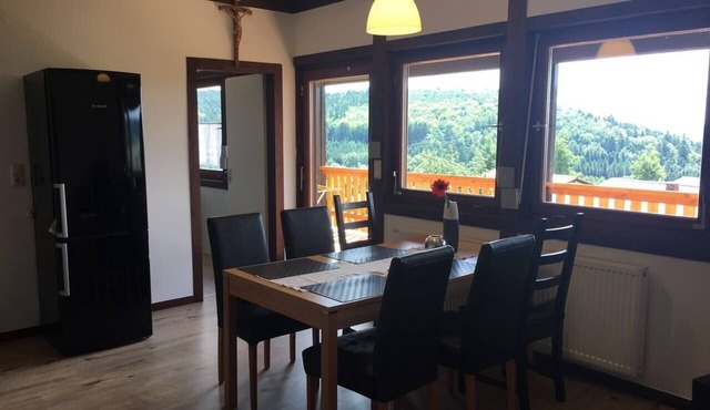 Apartment (55sqm) for 4 people with balcony and conservatory