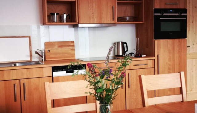 Apartment (60sqm) on the upper floor with elevator and small terrace