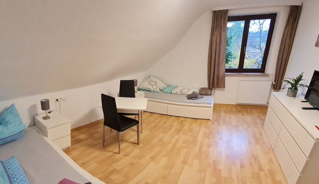 Apartment 80 square meters, 3 bedrooms, balcony, max. 6 people