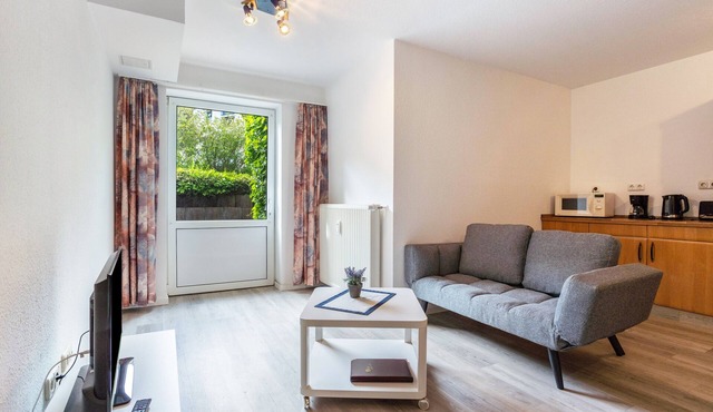 Apartment 'Apt. Ringstr. 21, UG Links WE50' with Wi-Fi