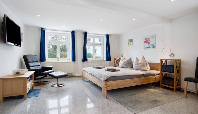 Apartment 'Bäckerhus - Ferienwohnung 1' with Private Terrace and Wi-Fi