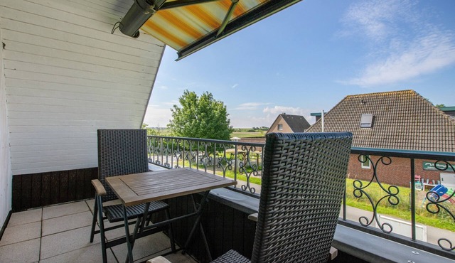 Apartment 'Balkonwohnung' with Shared Garden, Balcony and Wi-Fi