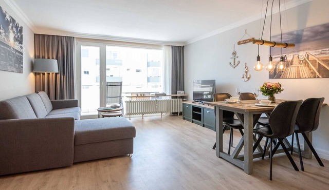 Apartment Eydum Nr. 38 - Beautiful 2-room apartment in city location on approx.