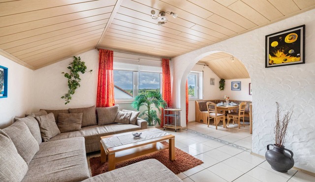 Apartment 'Fabio' with Private Terrace and Wi-Fi