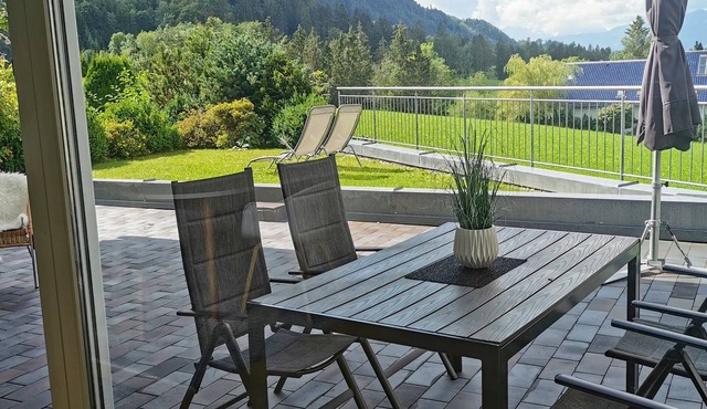 Apartment 'Ferienwohnung Panoramablick' with Mountain View, Private Terrace and Wi-Fi