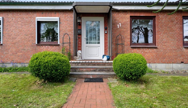 Apartment 'Ferienwohnung Alberto' with Private Terrace, Private Garden and Wi-Fi
