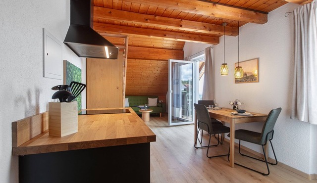 Apartment 'Haus Freudig - Tannenblick' with Shared Garden, Balcony and Wi-Fi