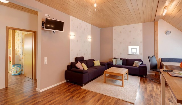 Apartment 'Hof In Liebesdorf - Akelei' with Shared Garden and Wi-Fi