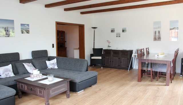 Apartment 'Katharina' with Private Terrace and Wi-Fi
