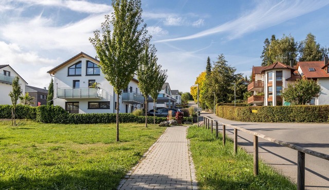 Apartment Lago with Garden, Terrace & Wi-Fi