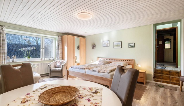 Apartment 'Luv Und Lee' with Private Terrace, Shared Garden and Wi-Fi