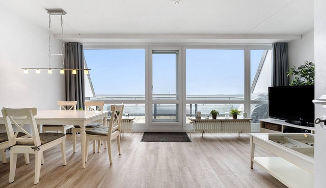 Apartment 'Meerblick' with Sea View, Balcony and Wi-Fi