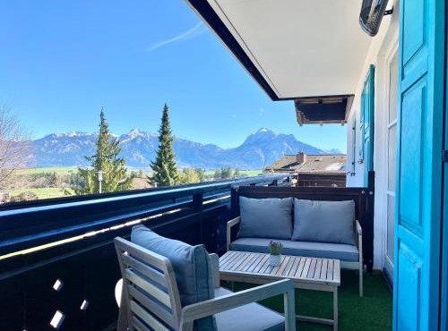 Apartment mit Balkon & Schlossblick I Hund