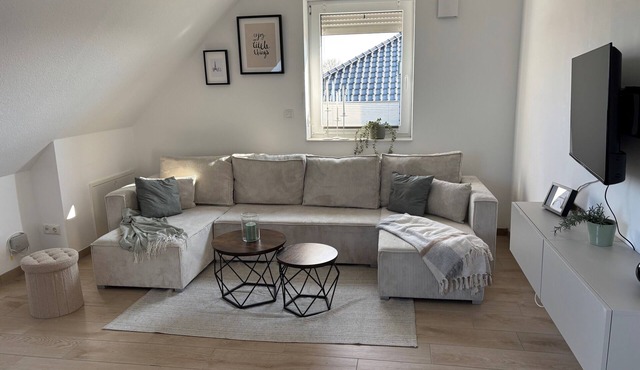 Apartment 'Nordsee' with Private Terrace, Shared Garden and Wi-Fi