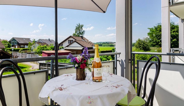 Apartment 'Relaxen Am Illmensee' with Balcony and Wi-Fi