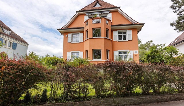 Apartment 'Rotes Haus' with Mountain View, Private Terrace and Wi-Fi