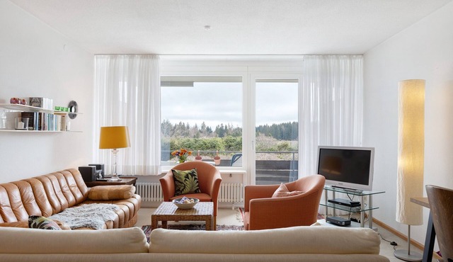Apartment 'Schönblick' in a Quiet Location with Beautiful Views, Indoor Pool