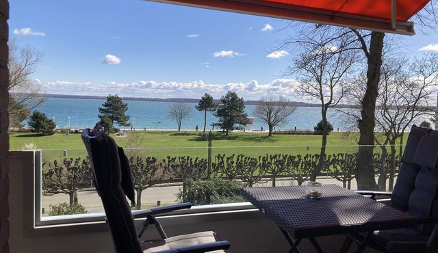 Apartment Seaside, sea view, parking space, WLAN, elevator, 2 balconies, family-friendly