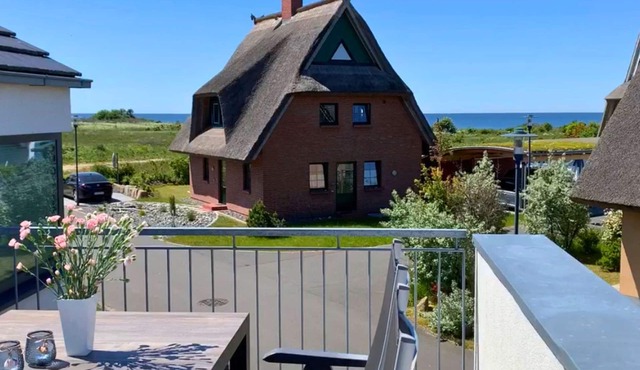 Apartment Wasser Rügen - sea view, sauna & roof terrace, quiet time out