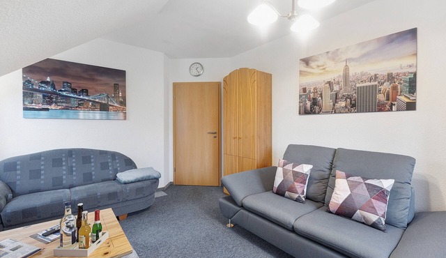 Apartment Westfeld – Central Location in Bestwig, Supermarkets Nearby, Garden Access, High-Speed Internet