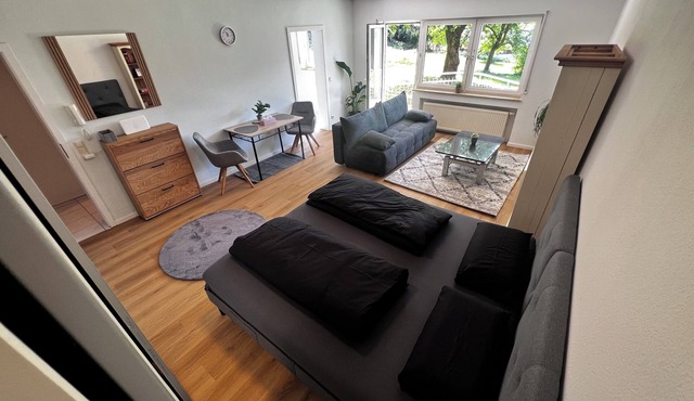 Apartment with green view terrace & newly renovated 24h check-in